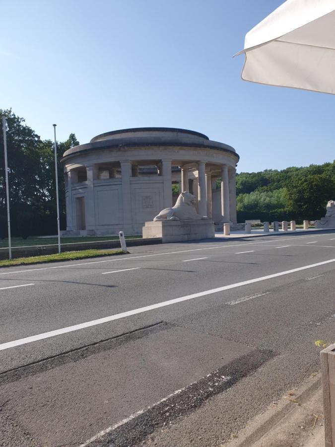 Ploegsteert Le Gite Du Mont De La Hutte מראה חיצוני תמונה